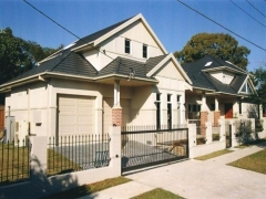 Duplex Willoughby