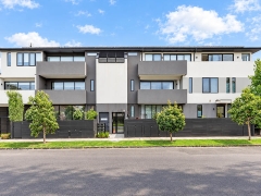 Caulfield South Townhouse