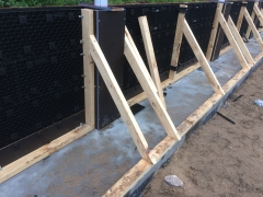 Reusable Form Supported by timber bracing for short wall